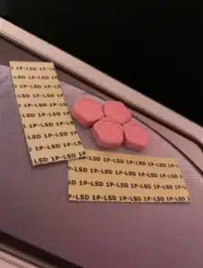 Liquid LSD vs Blotter LSD Differences: Guide to Understanding Both Forms - Fungi Psilocybin Mushroom Buy 1P Lsd Pills 100/150Mcg Online